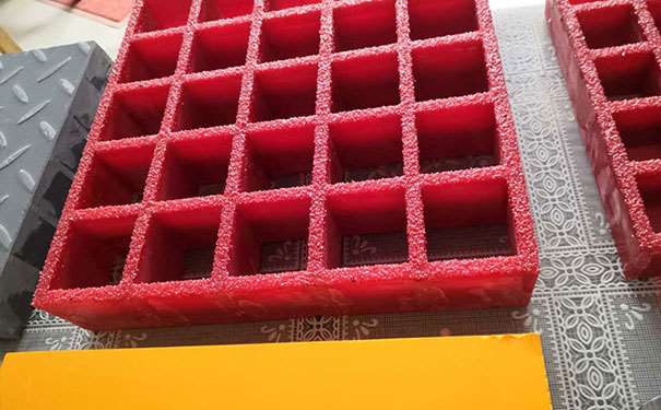 湖南玻璃鋼格柵板生產(chǎn)廠家