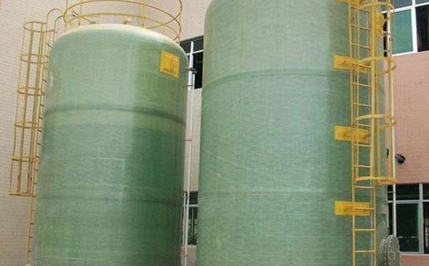 臥式玻璃鋼儲罐產品執行標準