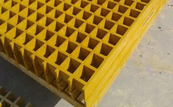 廣東玻璃鋼格柵樹篦子特點(diǎn)