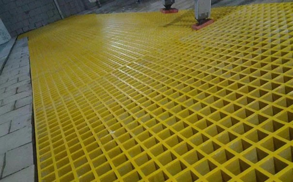 玻璃鋼地溝蓋板供應商